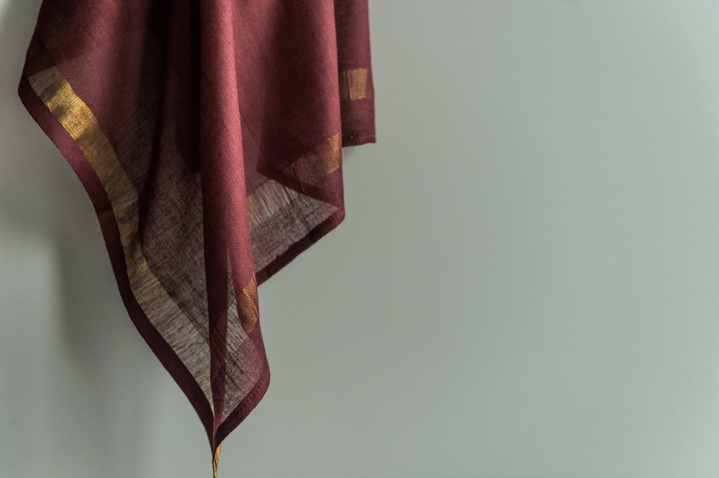 HERITAGE Basic Scarf - Red Velvet - Noor xo ™