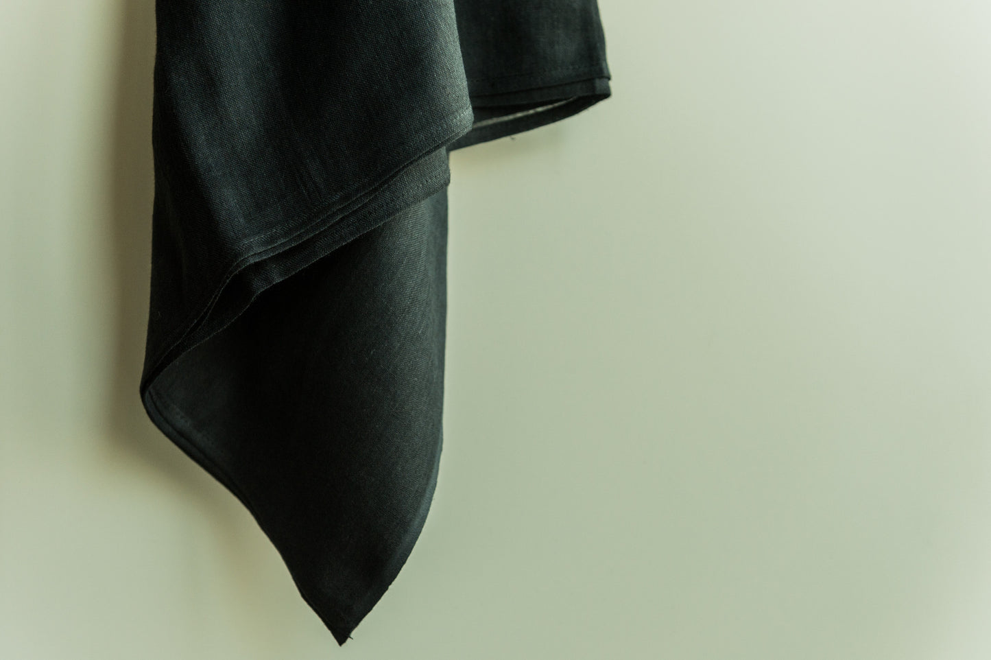 ESSENTIAL Scarf - Smoky Black - Noor xo ™