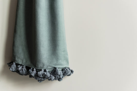 SIGNATURE Short Tassels - Stone Gray - Noor xo ™